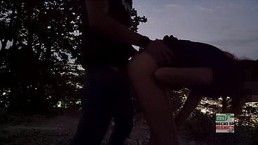 Follando a flaquita en el monte de Guadalajara, a eso salen sus novias a sus grupos de hiking