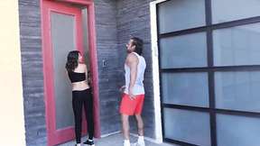 ”Cum4K: Hot Hime Marie Picked Up For Sex While Jogging”