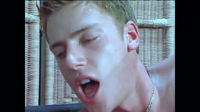 Czech Couple in Hard Fingerplay Abd Spermy Fuck on the Casting Sofa