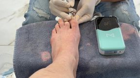 Salon Pedicure Spa Date For Long Toes with New Polish