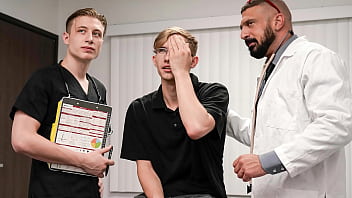 Perverted Gay Doctor Fucks His Favorite Patient in His Clinic - Doctorblows