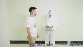 Lucky Guy Fucks Li Er During Lockdown