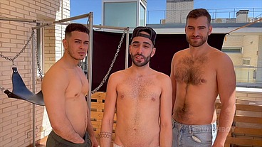 BAREBACK PORN AMATOR FROM MADRID WITH SEXY SPANISH BOY