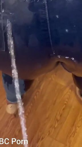 Pissing My Self Hubby Pissing on My Big Booty