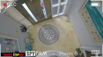 Peter Green Fucks Step Sis Hazel Moore in Scorching SpyFam Threesome