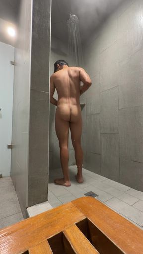 The showers at the gym make me very horny