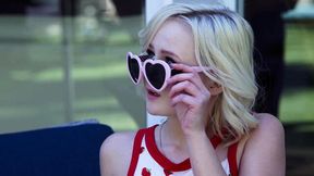 Angelic Natalia Queen at deep throat scene