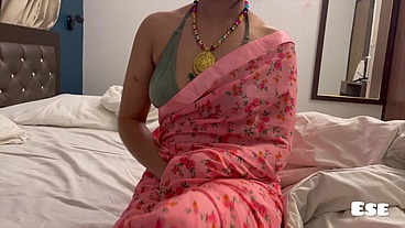 School Principal Fucked the Hot Milf in his Office Room
