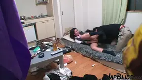 Asian beauty gets her tight hole stretched