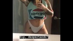 Jennifer Aboul en sus d&iacute_as