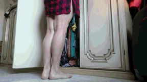 Elizabeth unpacks her suitcase WMV