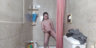 I Love Showers with Lots of Bubbles