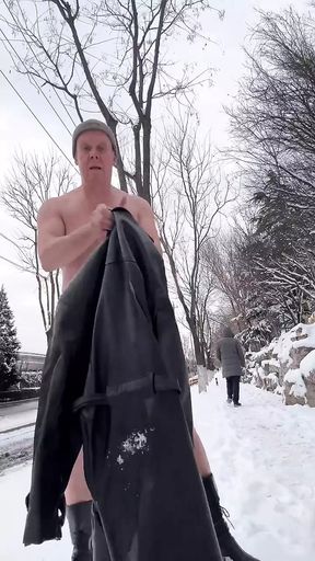 Striptease on the Street until naked