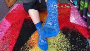 BEAN STRIPS HER SOCKS