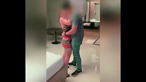 Casada ruiva leva marido para filmar seu programa (completo no RED)