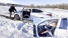 VIKA KRISTINA HARD STUCK SNOW part 1
