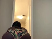 Pressure piss from the queen