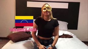 Linda Joven le encanta que le rompan el culo (Free Version)