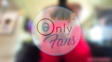 Mz Almond drives pussy to screaming climax