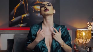 Smoking and teasing a LARGE cigar !