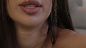 Miss Jennaa Private Show
