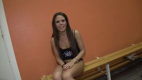 follando en los vestuarios con gala brown
