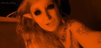 Dark elf stares at you  NO AUDIO