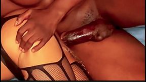 Petite girl enjoys hot BBC in outdoor sex picnic