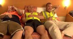 fag Australian trio Way