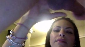 Horny man cums fast on her mouth