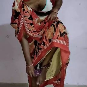 Red saree masterbation