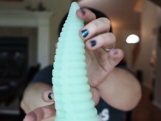 Toy Review - John Thomas® ORIGINAL Platinum Silicone Sex-toy