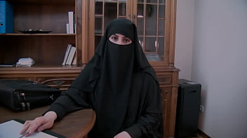 Deal of the Century and a blowjob from Hijab Arab slut to close it - Lilimissarab