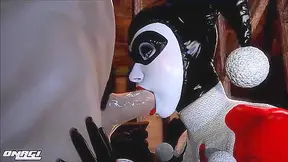 Classic Harley Quinn bobbing on his knob during oral sex