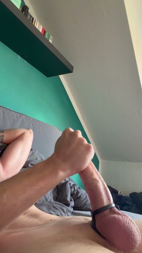 Big cock, lots of cum