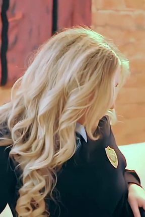 Shoot 1 Featuring Julia Crown