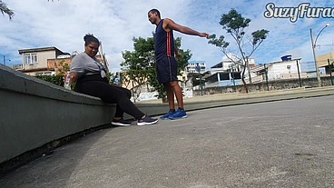 Mulher Casada seduz Seu Personal Trainer