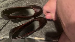 Cumshot on gf new heels