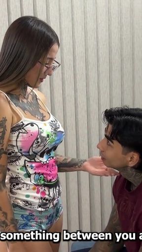 My girlfriend leaves and her roommate seduces me... We fucked and no one found out   Clip 1