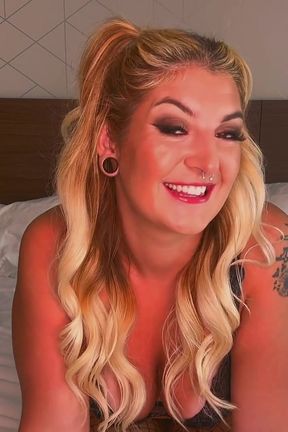 Girlfriend Facetimes You - JOI &amp; Dirty Talk