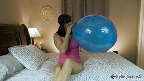 Blindfolded Blue Balloon B2P - Kylie Jacobs - MP4 720p HD