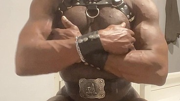 Leather & Latex Solo Perverted Bodybuilder Kinky Titplay Assplay & Cum Scenes