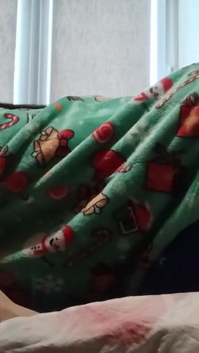 I love sniffing and licking older women's pussies   Clip 1