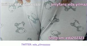 Discover the Allure of Camel Toe: A Turkish MILF's Seductive Style
