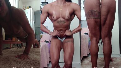 Ebony milf working on her poses