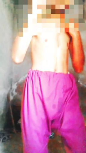 Pakistani gay boy hot nude dance video on Pakistani Punjabi mujra song tak way tak way means watch here watch here  don&#039;t forget