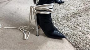 Latina in: Secret Agent Latina in Huge Trouble! (hd)