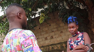 the motorcycle driver carrier and his customers in a public fuck on the road in Yaoundé, Cameroon. His big cock, he copiously fucks his client on the motorbike. Nigeria. Exclusively on xvideos