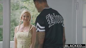 Juicy blonde chick sucks BBC in Vertical 69 and fucks hard with Black Dude