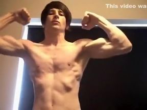 Lean Muscular Teenboy Shows off his Muscles
